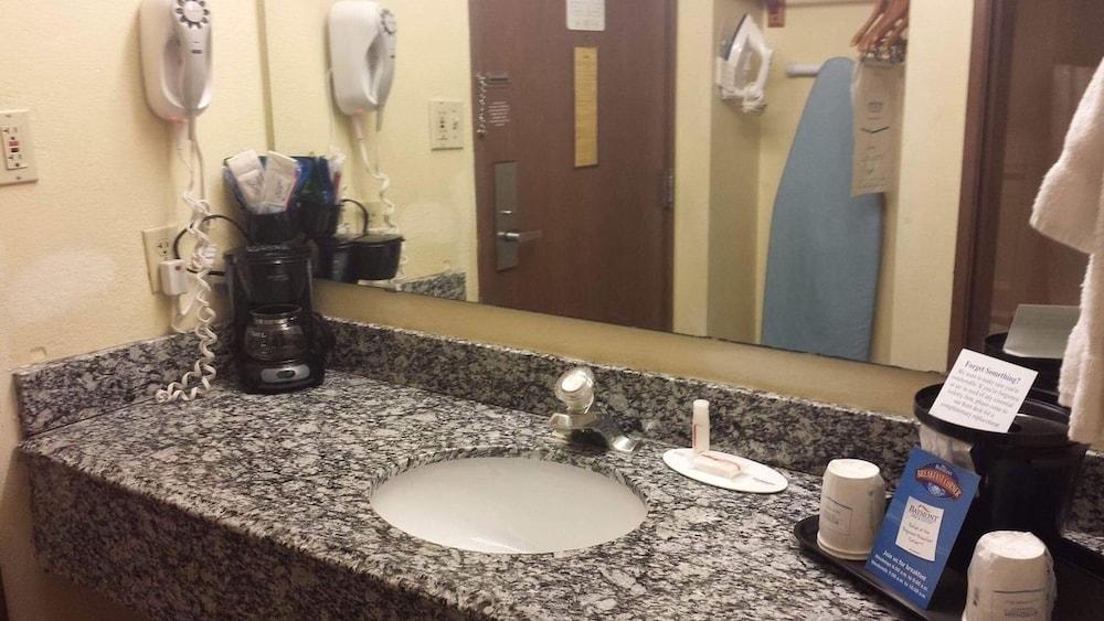 Baymont By Wyndham Paducah Hotel Luaran gambar